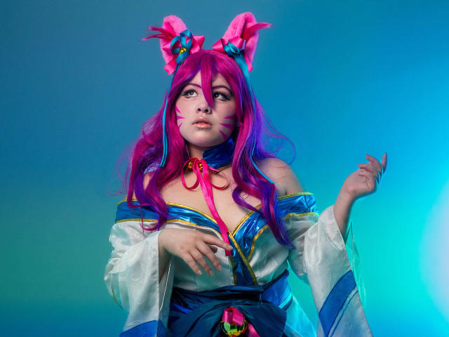 MoshiSnow - Live Sex Cam - 24199205