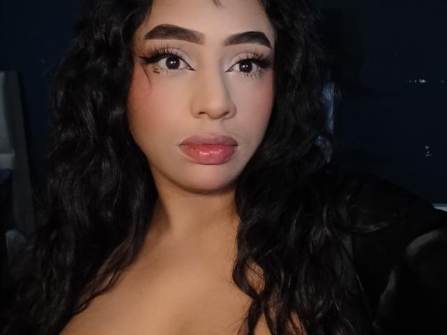 ReeganLorenz - Live sex cam - 24199597