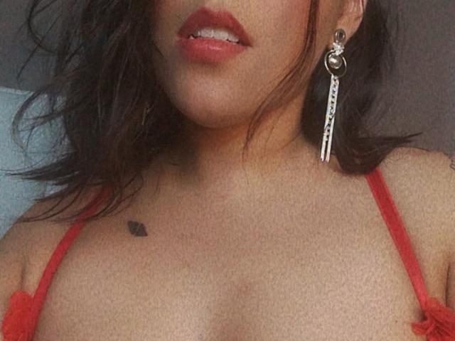 AlisonBossi - Live porn &amp; sex cam - 24200089