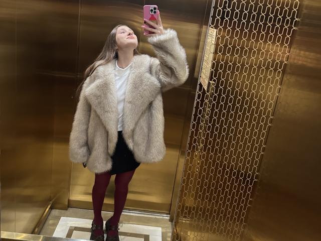 LaraSweetyHot - Sexe cam en vivo - 24201377