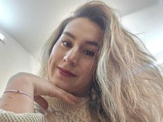 AliceDussan - Live Sex Cam - 24203849