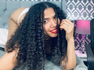 ZoeJonees - Live Sex Cam - 24205305