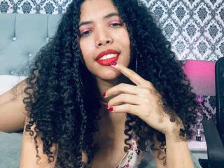 ZoeJonees - Live Sex Cam - 24205313