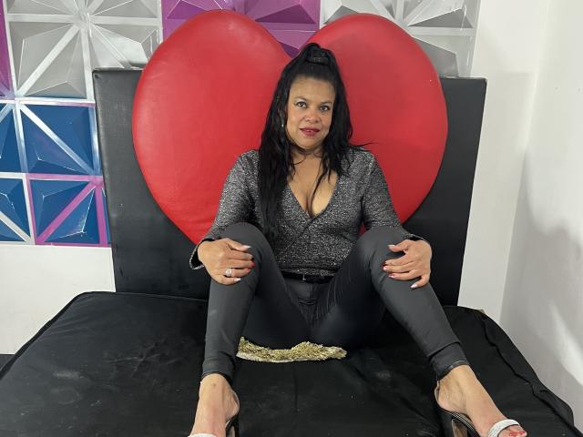 HellenaSexy - Live porn &amp; sex cam - 24207661