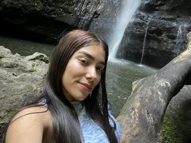 SharonKlart - Live sexe cam - 24208577