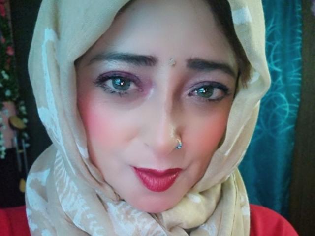 AlessadraJones - Live Sex Cam - 24217313