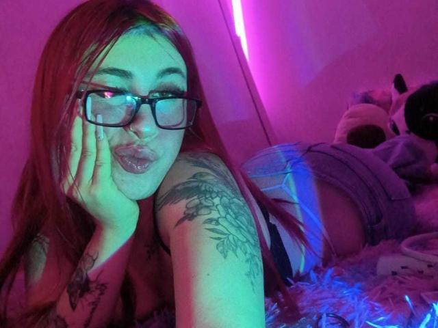 SammyViolet - Live Sex Cam - 24219465