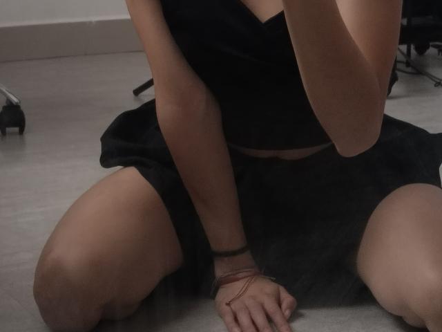 ValeryBusch - Live sex cam - 24221785