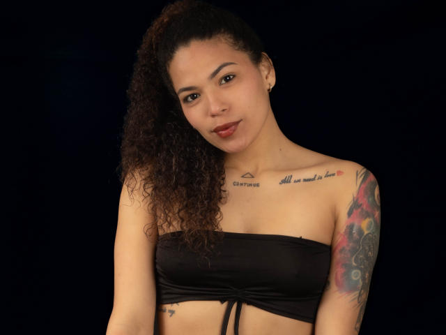 AndreaLover - Sexe cam en vivo - 24225389