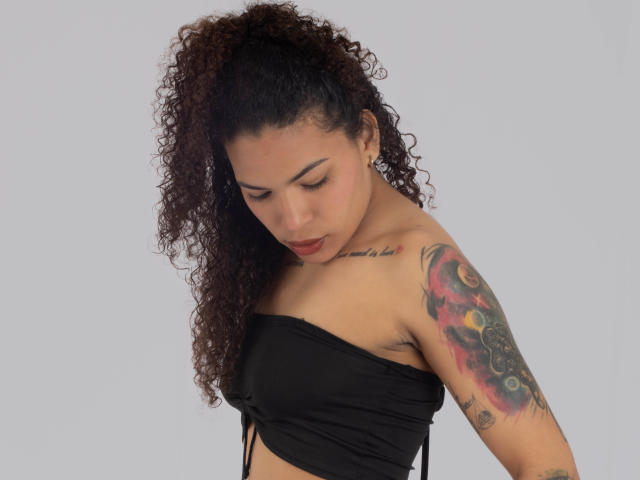 AndreaLover - Sexe cam en vivo - 24225453