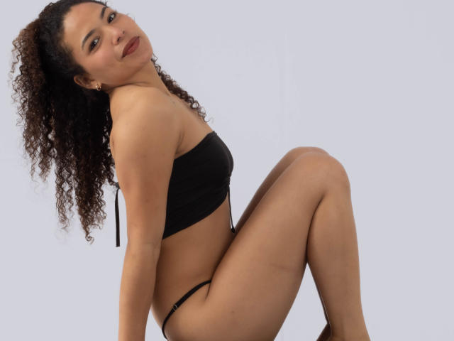 AndreaLover - Live porn &amp; sex cam - 24225513