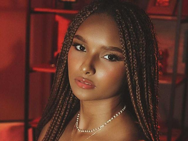 AllisonCollins - Sexe cam en vivo - 24227669