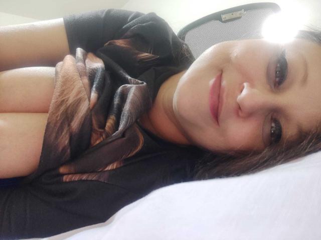 KissAndTits - Sexe cam en vivo - 24229269