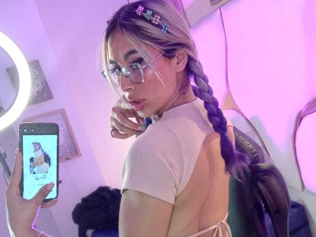 LunaMjs - Live Sex Cam - 24229553