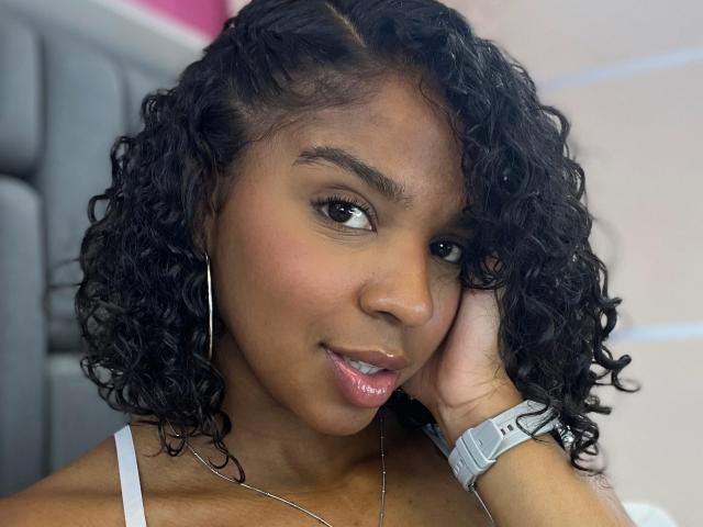 LisaMendez - Sexe cam en vivo - 24229681