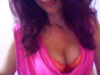 Rrhedaa - Show live hard with this shaved pubis Gorgeous lady 