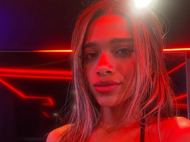 BritneyCollins - Live sexe cam - 24232941