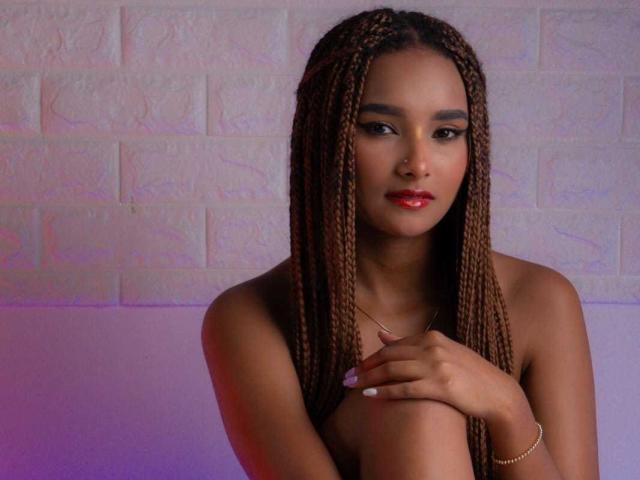 AllisonCollins - Sexe cam en vivo - 24236693