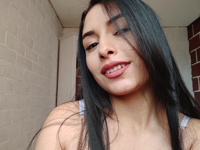Emilyv69Hot - Live porn &amp; sex cam - 24239233