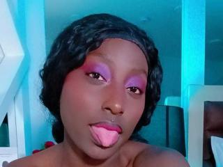 EmelyRogers - Sexe cam en vivo - 24245025