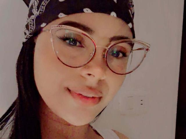 JackelineRoset - Sexe cam en vivo - 24245957