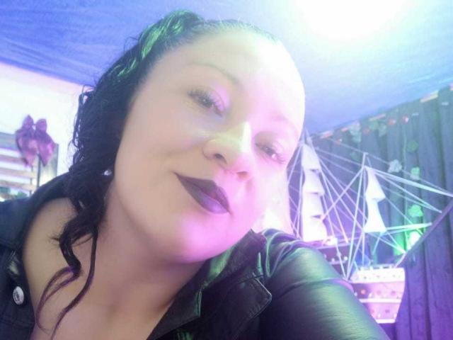 CharloteEzra - Live porn &amp; sex cam - 24249173