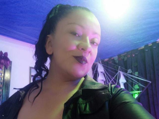 CharloteEzra - Live porn &amp; sex cam - 24249181