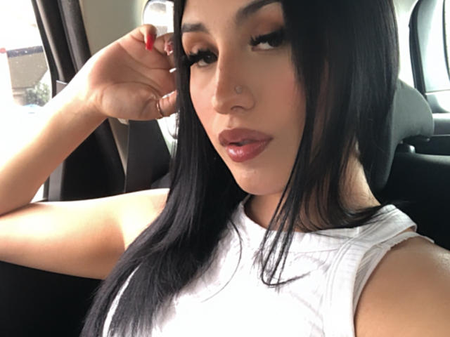 NickiClark - Live sexe cam - 24249473