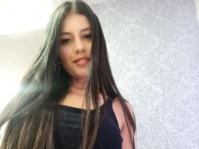 MadissonFontaine - Live sexe cam - 24250377