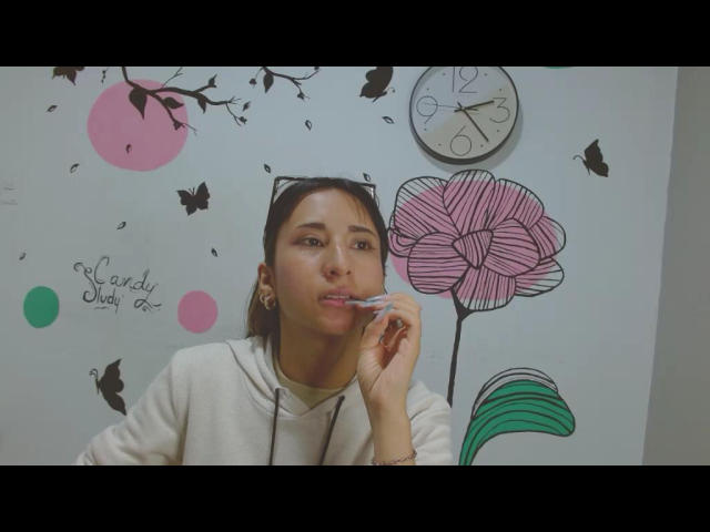 DakotaLowe - Sexe cam en vivo - 24252777