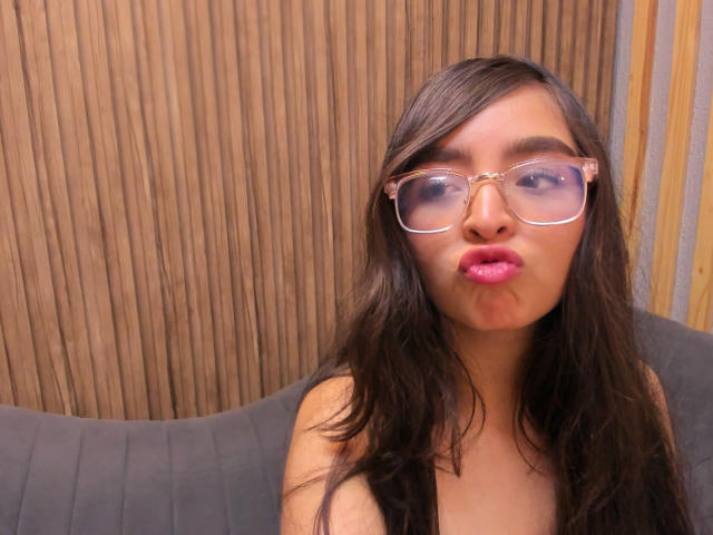EvaMcAllister - Sexe cam en vivo - 24254177