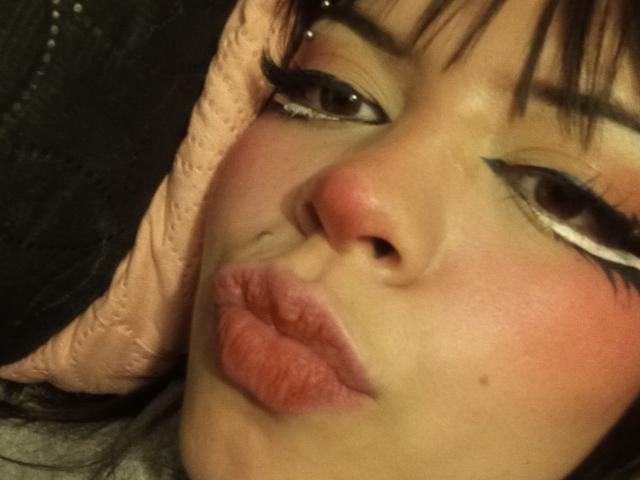 NatashaHottson - Live sex cam - 24255605