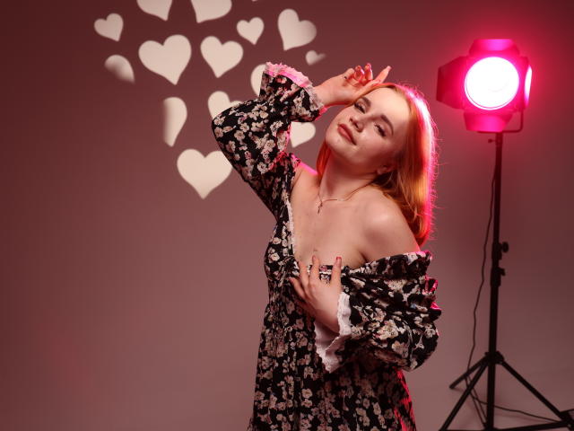 MargaritaKis - Live porn &amp; sex cam - 24255885