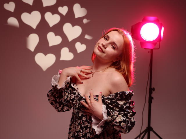 MargaritaKis - Live porn &amp; sex cam - 24255893