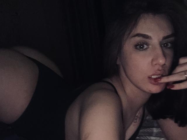 Kametia - Live Sex Cam - 24261725