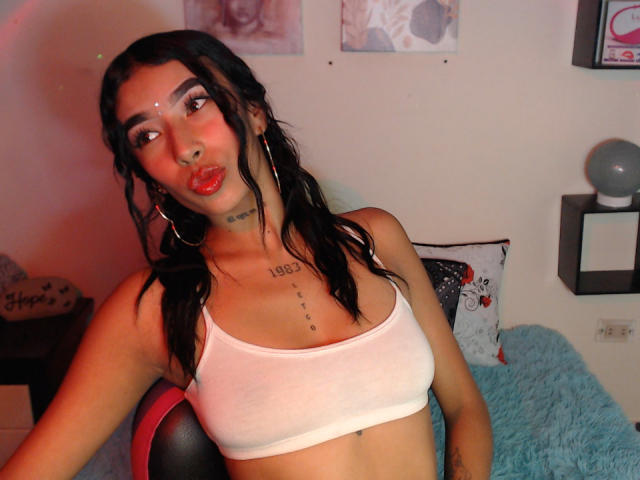 MaddyParker - Live sex cam - 24262293