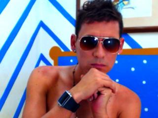 MenHotGayLatyn - Sexe cam en vivo - 2427200