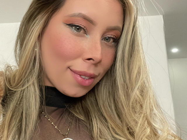 JennyLawry - Live sex cam - 24274593