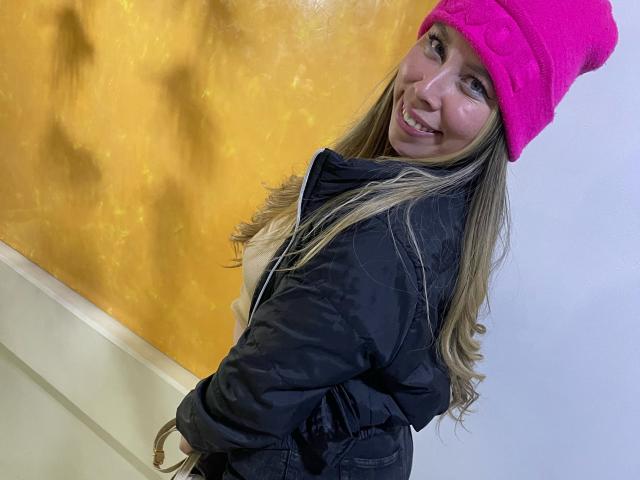 JennyLawry - Live porn &amp; sex cam - 24275809