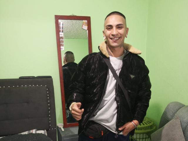 AllenWrites - Sexe cam en vivo - 24277297