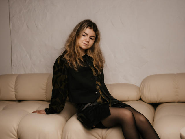 TinaRedly - Live sex cam - 24281053