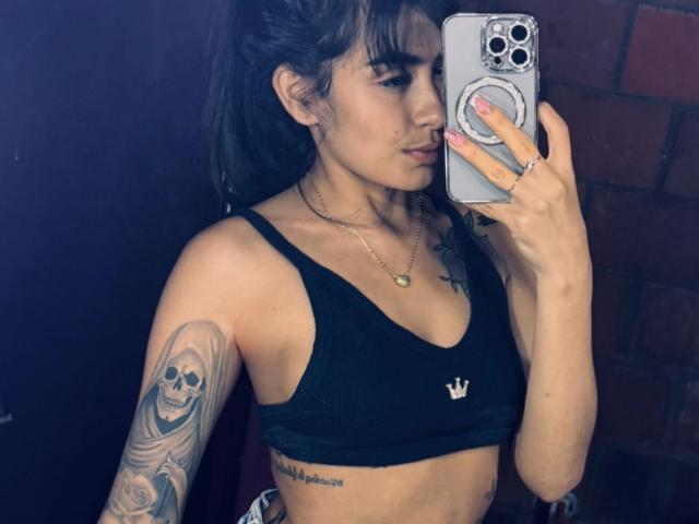 AlysonMoss - Live porn &amp; sex cam - 24286641