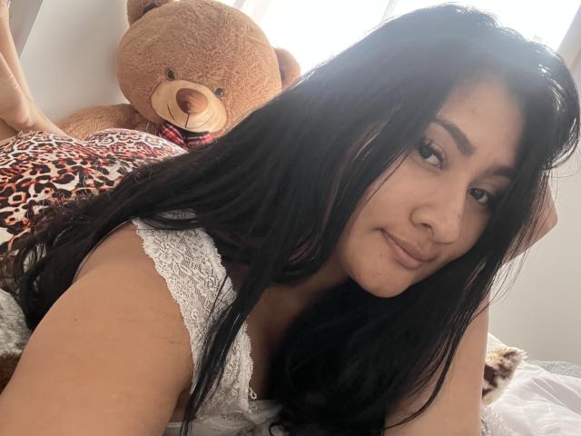 ShiaraRussi - Live sexe cam - 24290101