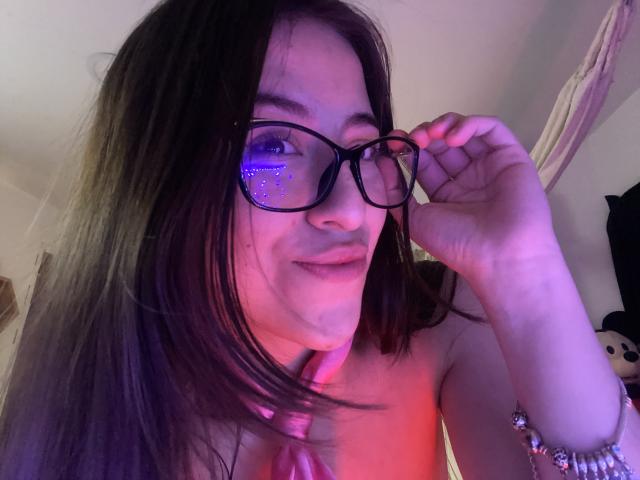 KatiaRogers - Live sex cam - 24294645