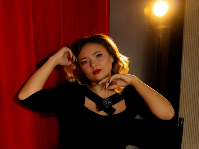 SallyVerda - Live porn &amp; sex cam - 24300197