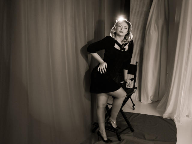 SallyVerda - Live porn &amp; sex cam - 24300629