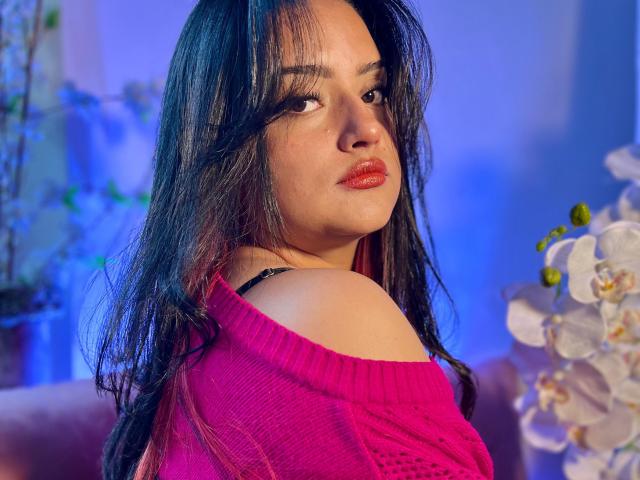 CarlaDelaTorre - Live porn &amp; sex cam - 24300821