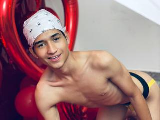 TheoStevens - Sexe cam en vivo - 24301665