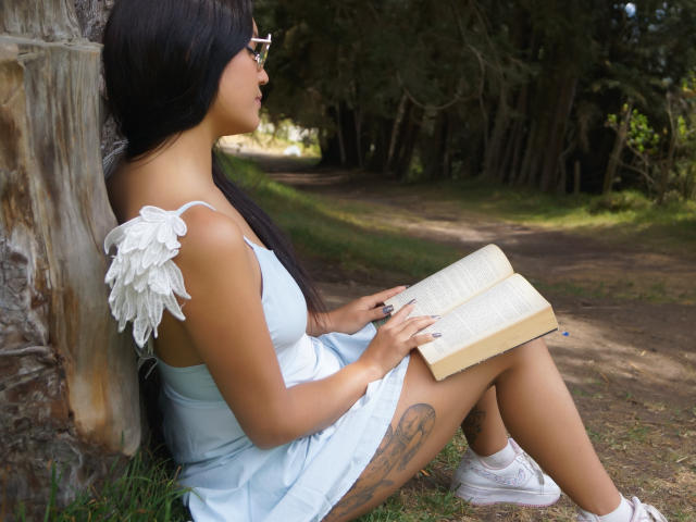 AriaLeenn - Live sex cam - 24305517