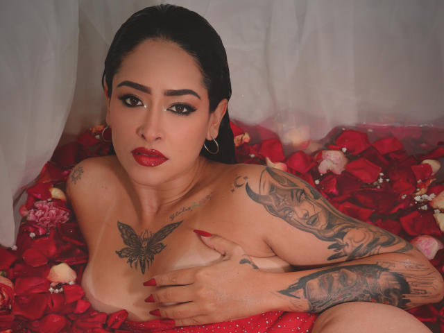 SukiDenim - Live porn &amp; sex cam - 24305965